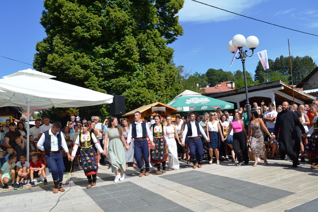 Agricultural Products and Handicrafts Fair