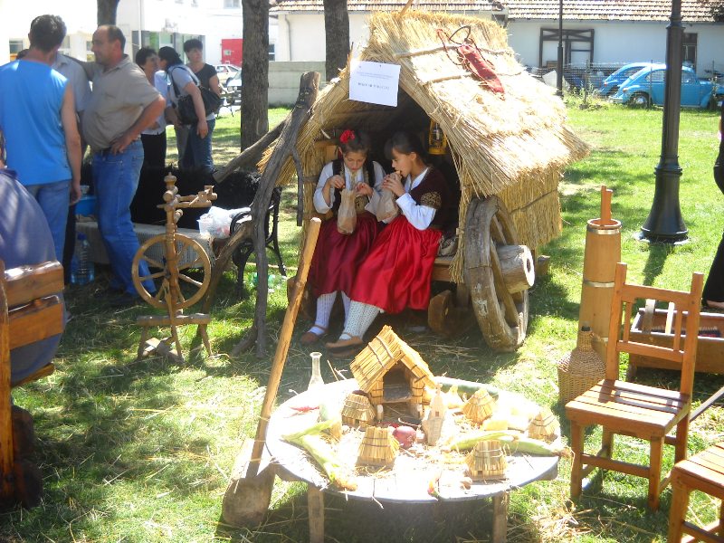 Agricultural Products and Handicrafts Fair