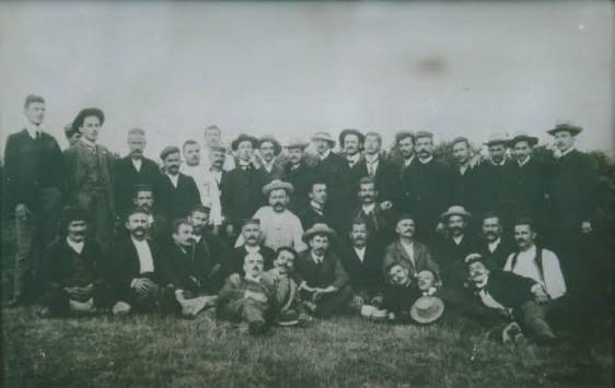 Српско пјевачко друштво Застава претеча КУД-а Невесиње- фотографија из 1902. године